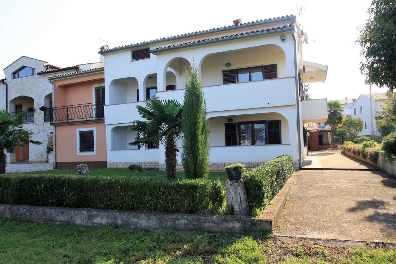 Apartments Livio Stranici Rosini Екстериор снимка