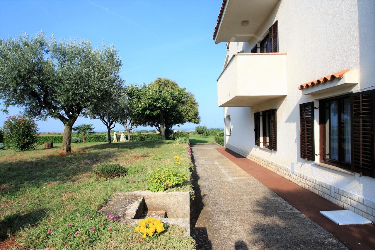Apartments Livio Stranici Rosini Екстериор снимка