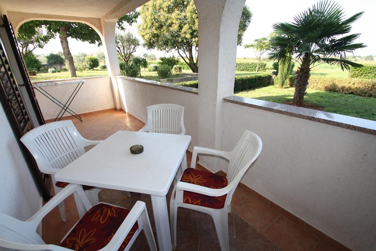Apartments Livio Stranici Rosini Екстериор снимка